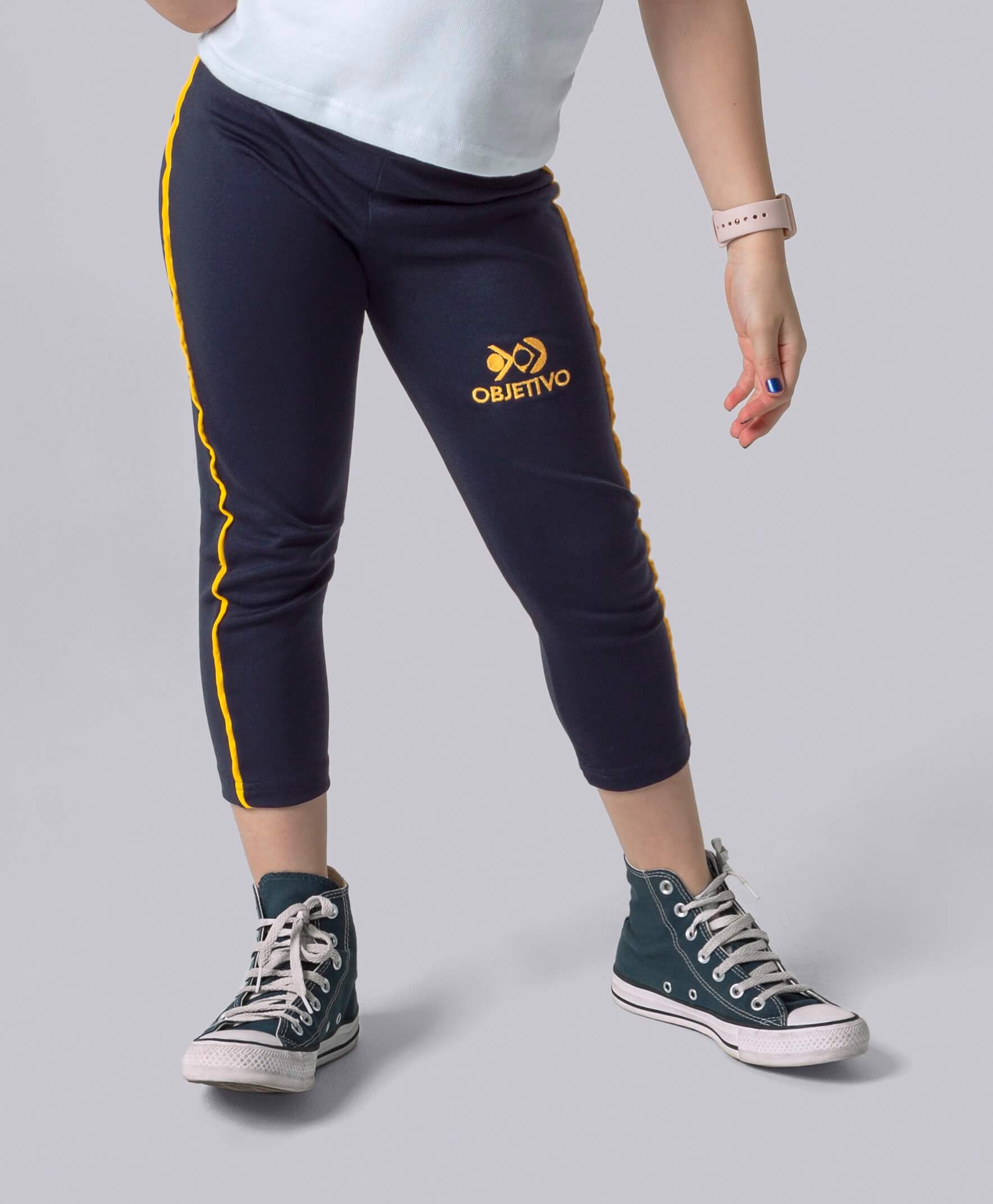 calça de farda escolar