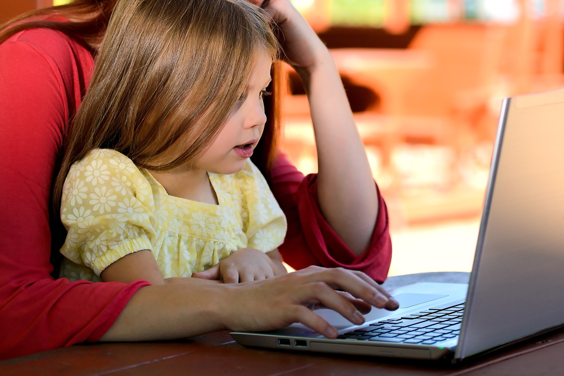 As vantagens de um curso de idiomas para o desenvolvimento do seu filho